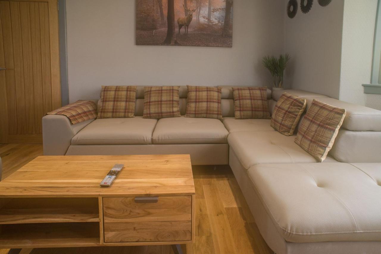 Luxury Super Central Cottage With A Hot Tub/ Gym Portree Zewnętrze zdjęcie