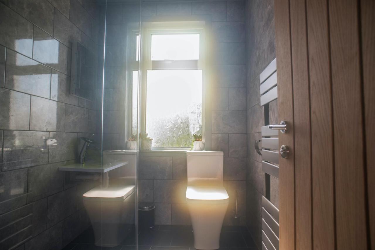 Luxury Super Central Cottage With A Hot Tub/ Gym Portree Zewnętrze zdjęcie
