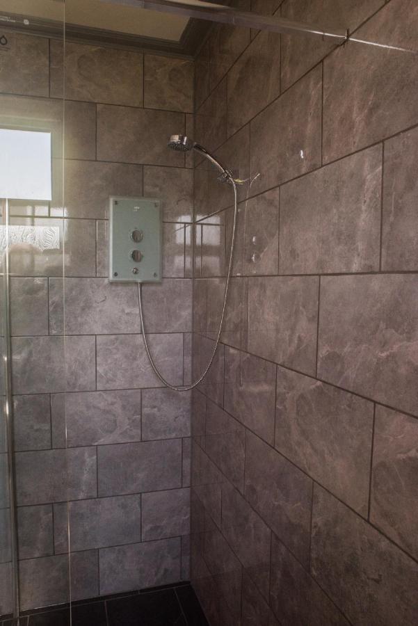 Luxury Super Central Cottage With A Hot Tub/ Gym Portree Zewnętrze zdjęcie