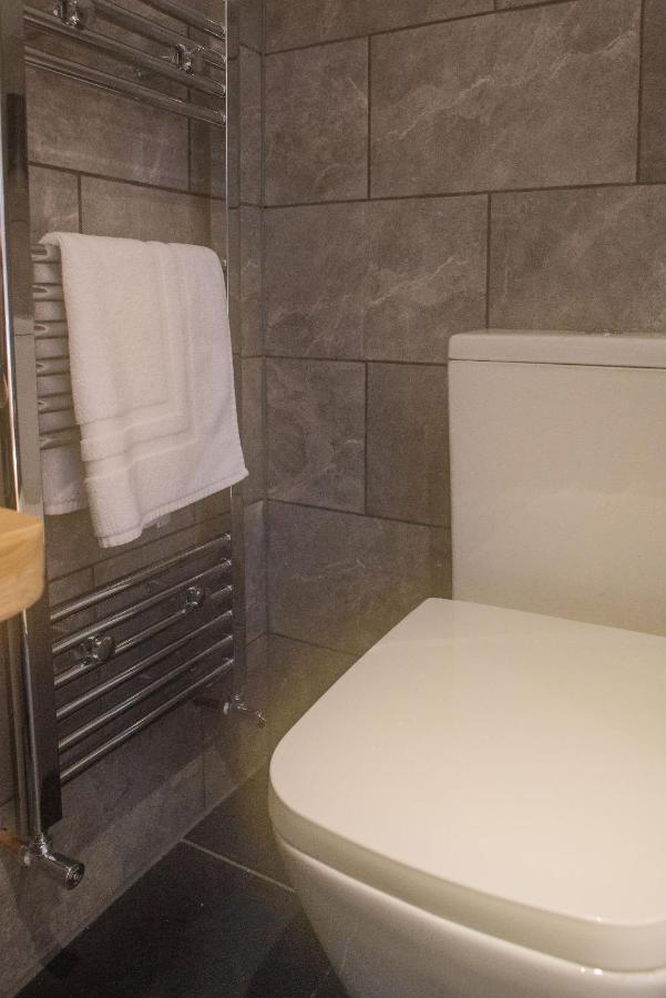 Luxury Super Central Cottage With A Hot Tub/ Gym Portree Zewnętrze zdjęcie