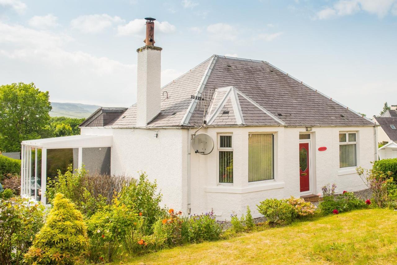 Luxury Super Central Cottage With A Hot Tub/ Gym Portree Zewnętrze zdjęcie